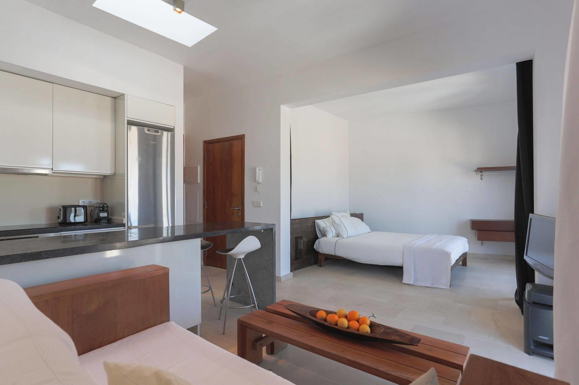 Apartamentos Xereca -Dalt Vila- Loft Ибица Экстерьер фото